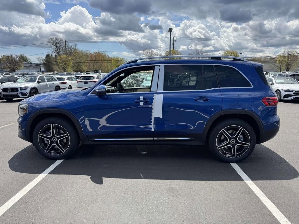 New 2026 Starling Blue Metallic Mercedes-Benz GLB 250 image 11