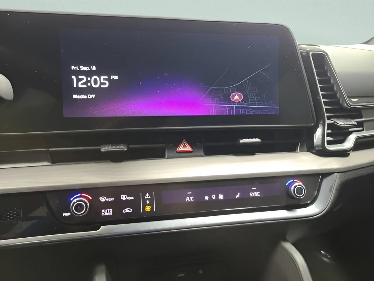 Used 2024 Sapphire Blue Kia X-Line image 27