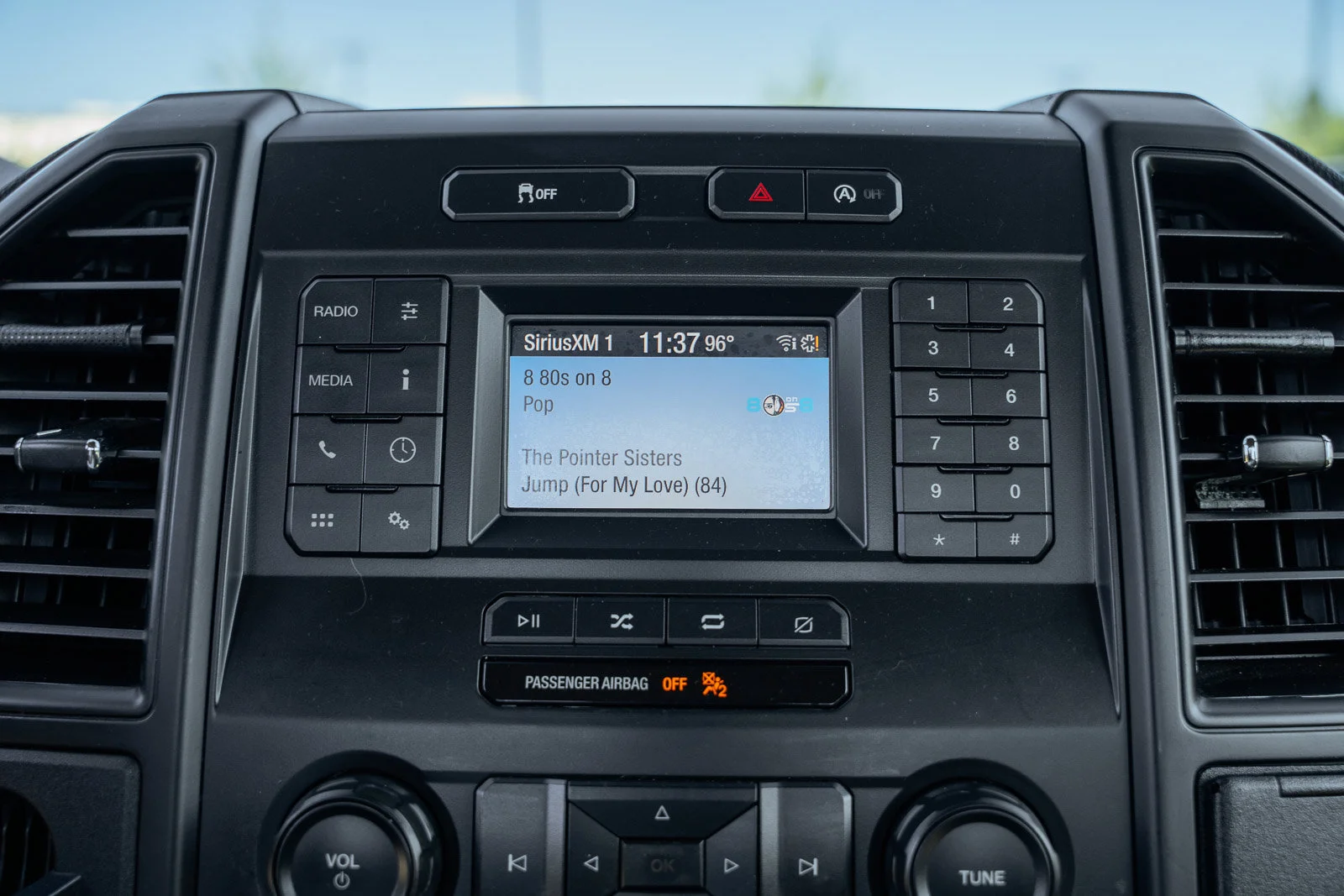 Used 2019 Gray Ford XL image 30