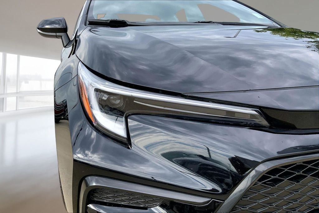 Used 2025 Midnight Black Metallic Toyota SE image 27