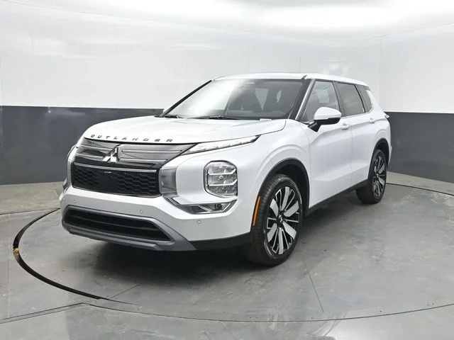 New 2026 White Mitsubishi SE 1.5T 2WD image 2