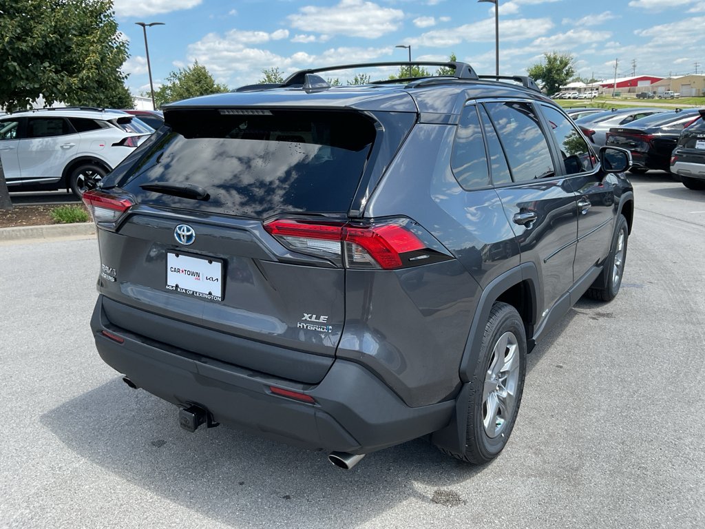 Used 2022 Magnetic Gray Metallic Toyota Hybrid XLE image 10