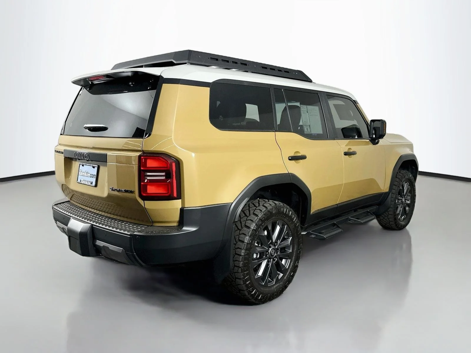 New 2026 Trail Dust/Grayscape <sup>1</sup> Toyota  image 7