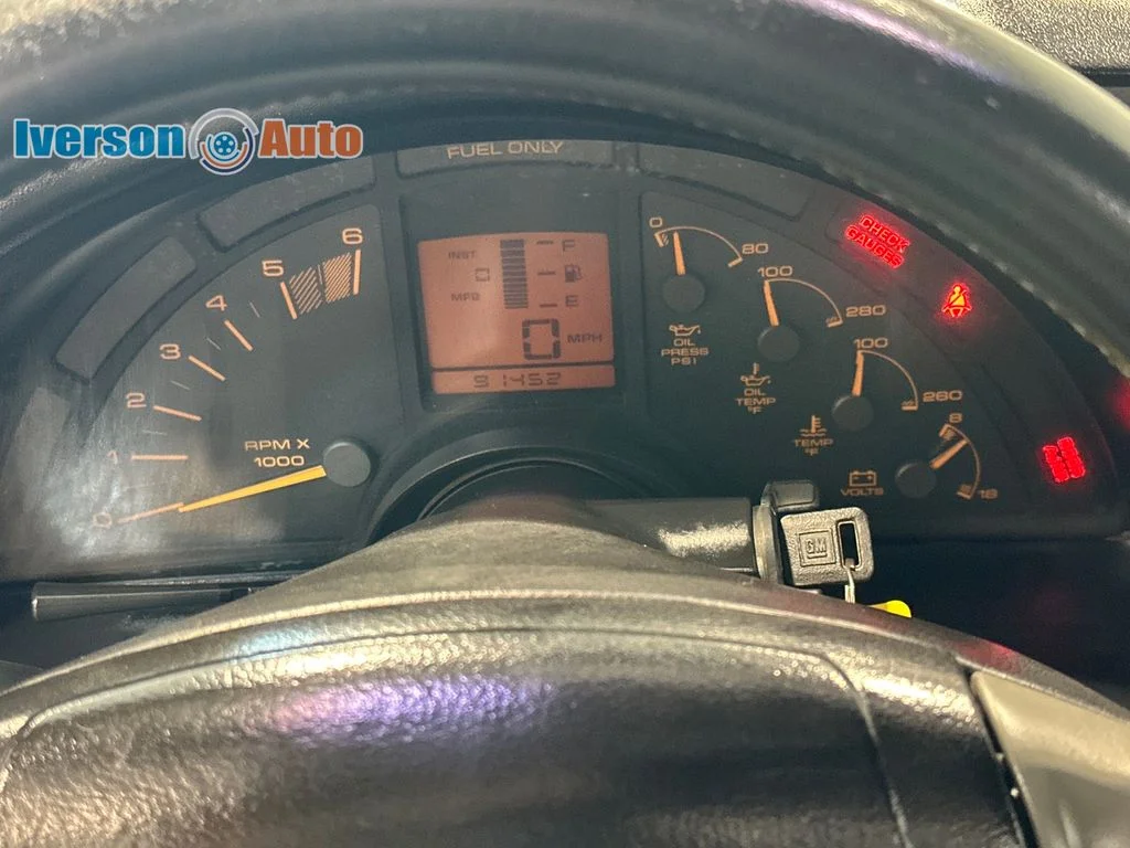 Used 1990 Black Chevrolet Base image 17