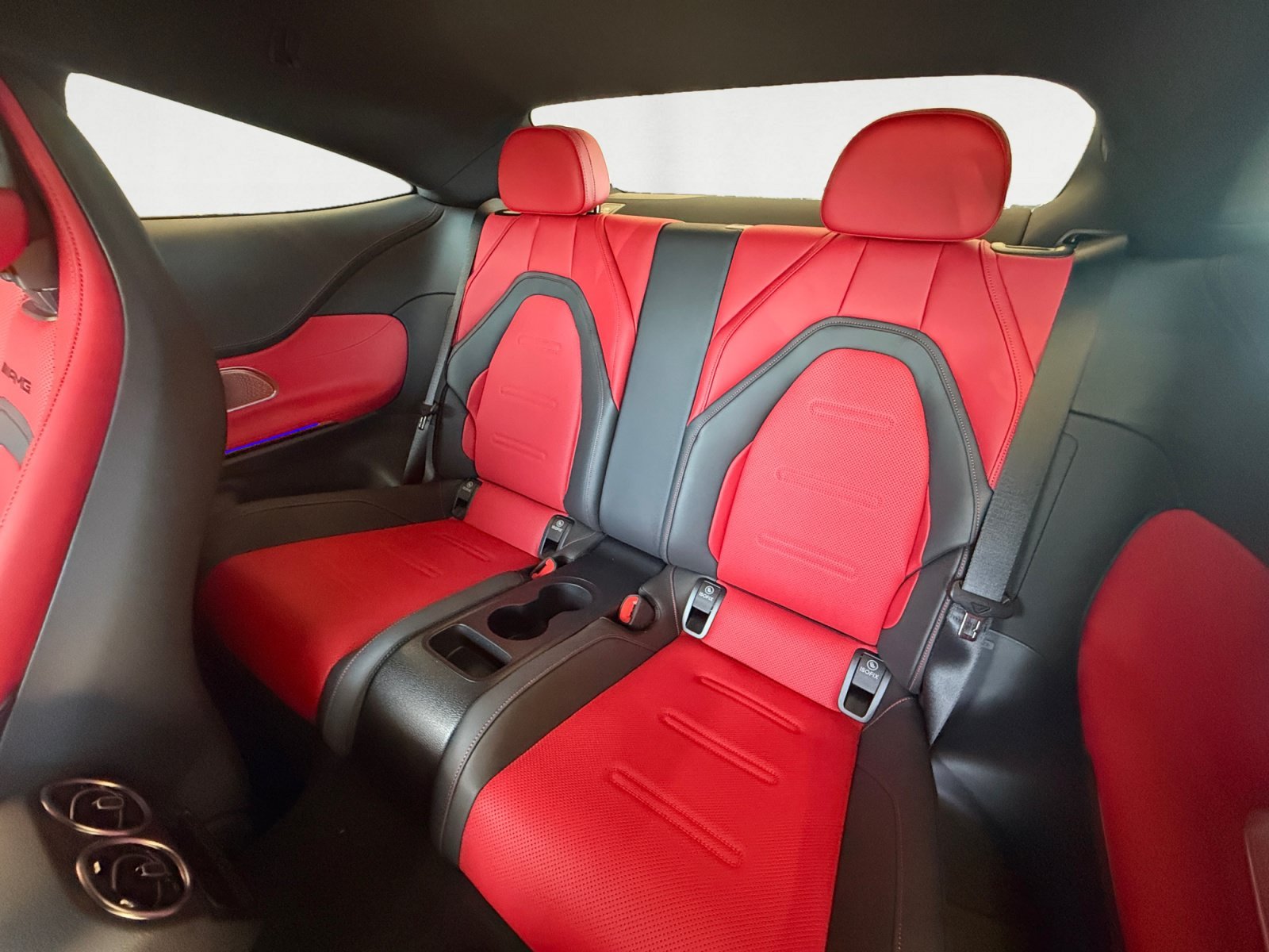 New 2027 MANUFAKTUR Patagonia Red Metallic Mercedes-Benz AMG® CLE 53 4MATIC+ Coupe image 13