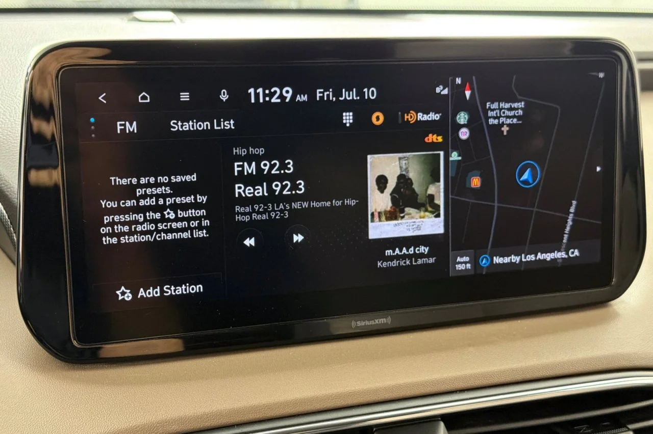 Used 2023 BLACK Hyundai SEL Convenience image 17