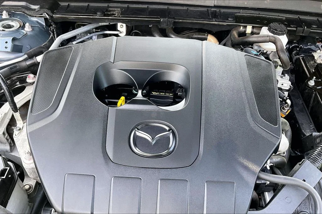 Used 2025 Gray Mazda 2.5 S Carbon Edition image 33