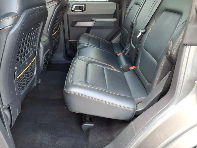 Used 2022 Gray Ford Badlands image 19