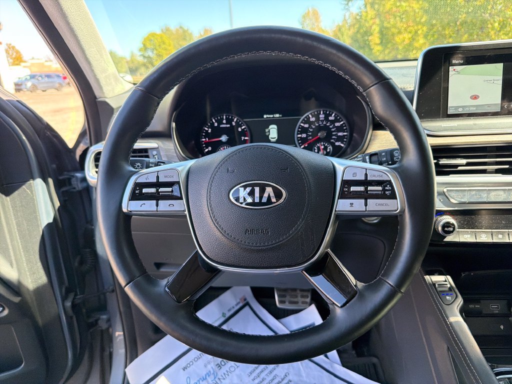 Used 2021 Silver Kia SX image 18