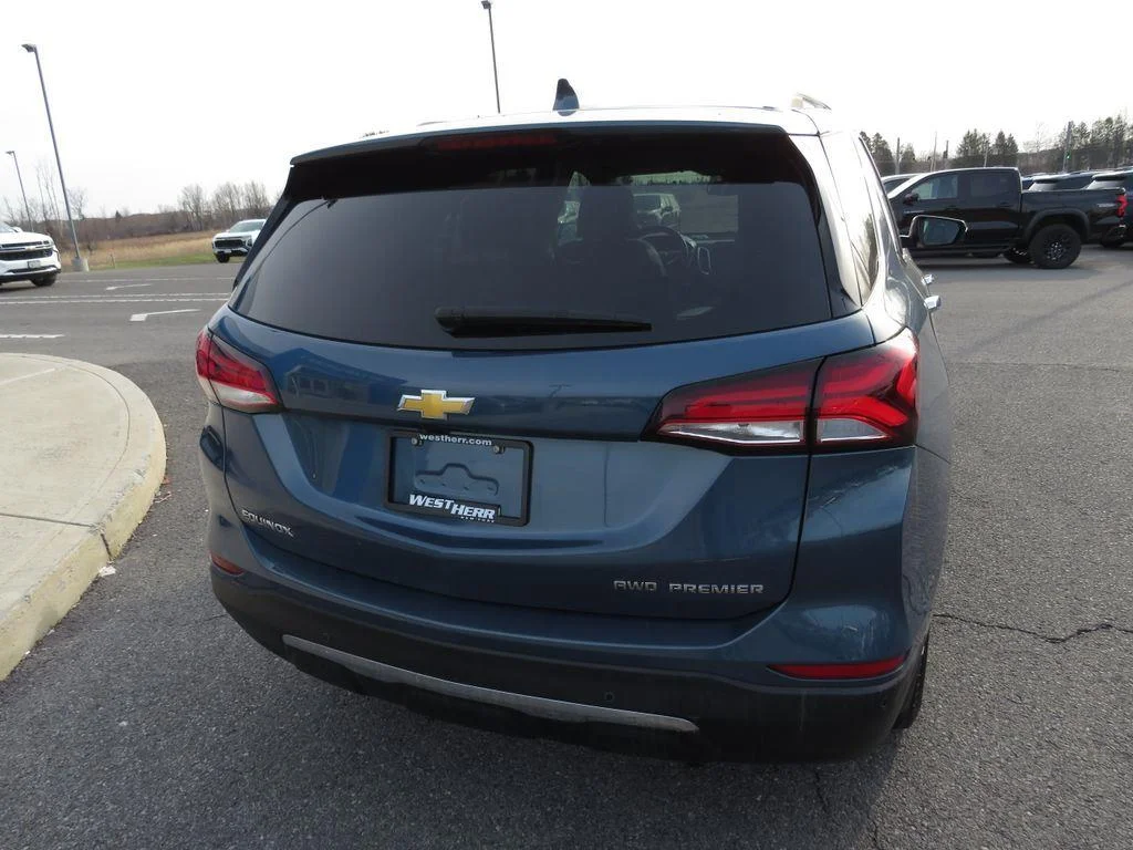 Used 2024 Lakeshore Blue Metallic Chevrolet Premier image 7