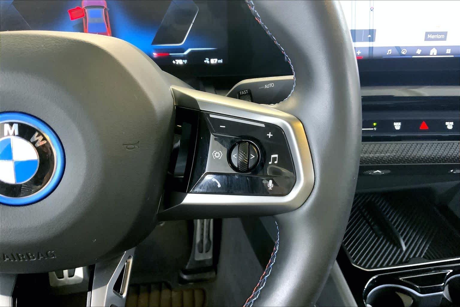 Used 2024 Vegas Red Metallic BMW M60 image 24