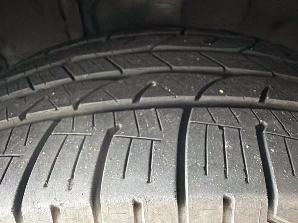 Used 2019 Silver Toyota XLE image 13