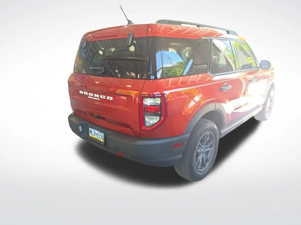 Used 2023 Hot Pepper Red Tinted Clearcoat Ford Big Bend image 3