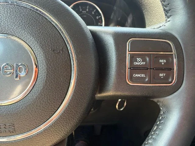 Used 2017 Black Clearcoat Jeep Unlimited Sahara image 12