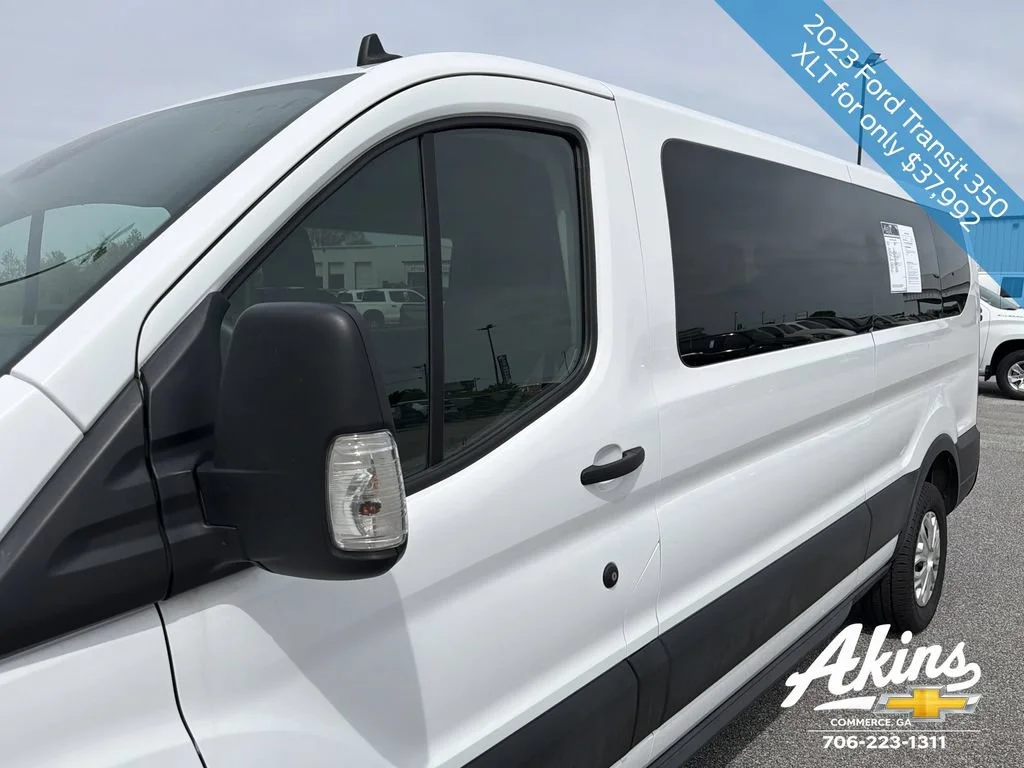 Used 2023 White Ford XL image 13