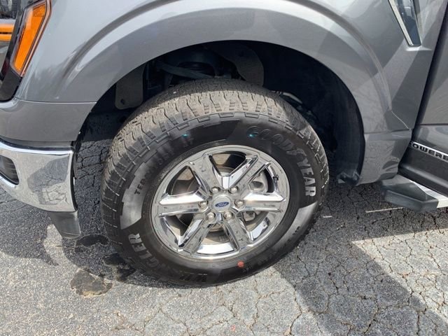 Used 2025 Gray Ford XLT image 43