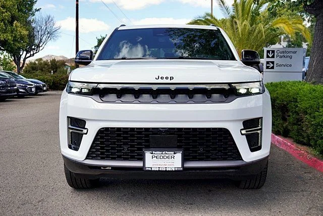 New 2026 Bright White Clearcoat Jeep Limited Reserve image 4