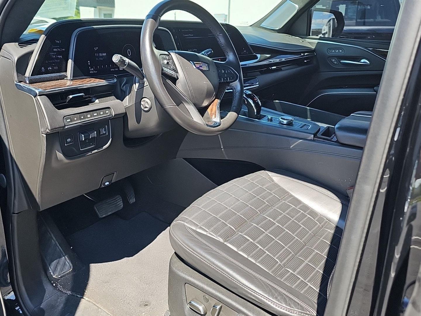Used 2023 Black Raven Cadillac Sport Platinum image 7