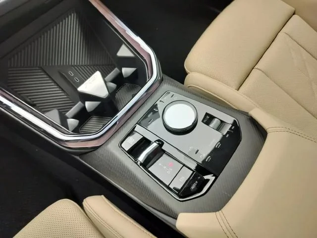 New 2026 Mineral White Metallic BMW 30 xDrive image 18