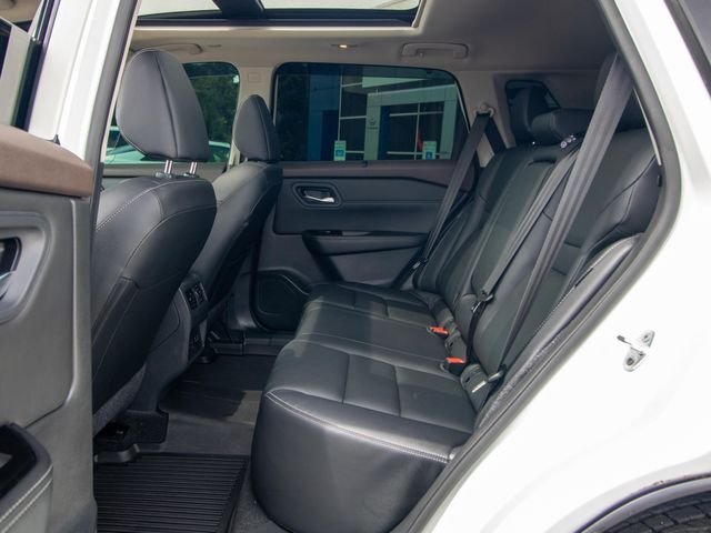 2023 Nissan Rogue SL - Photo 9