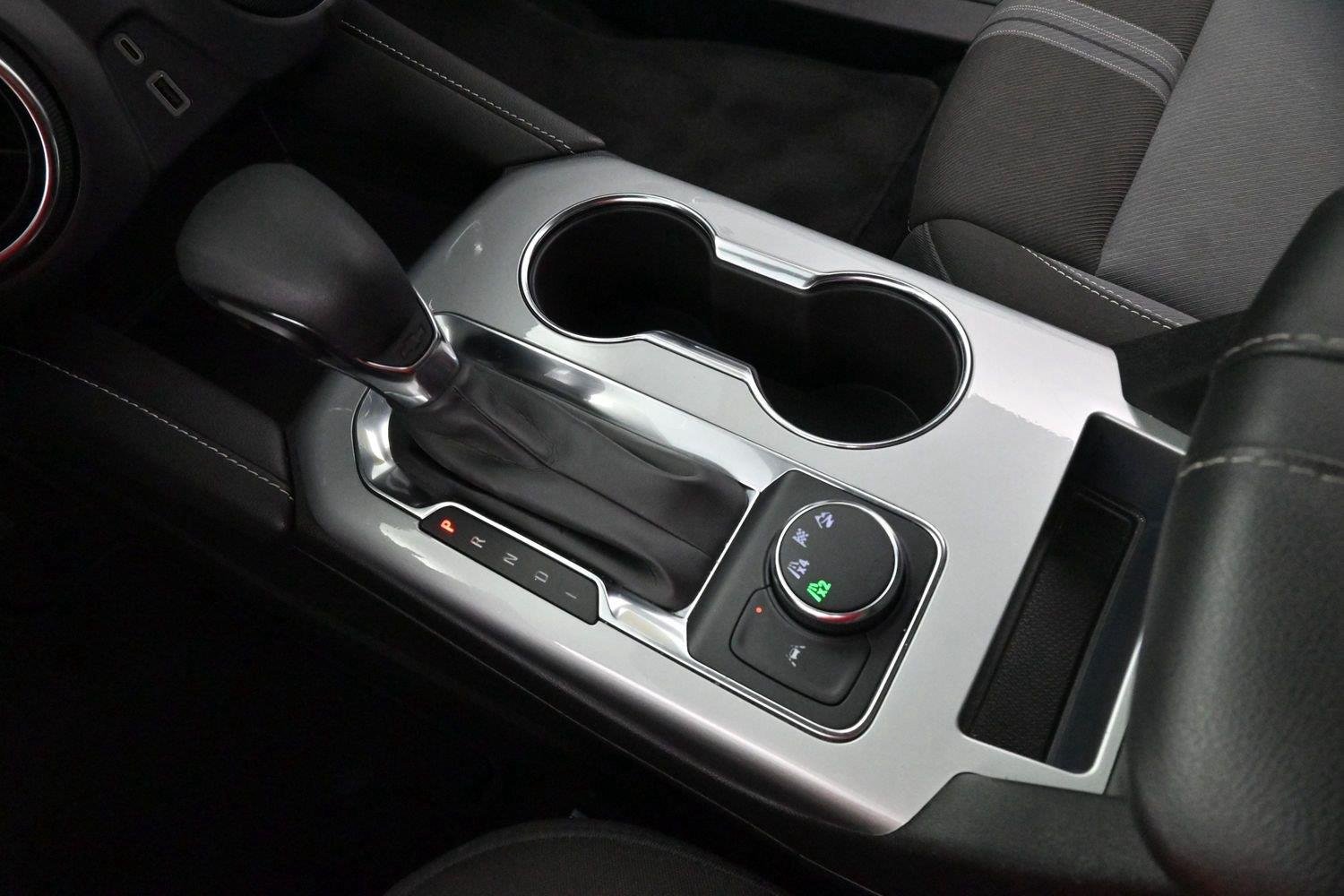 Used 2025 Black Chevrolet 2LT image 25