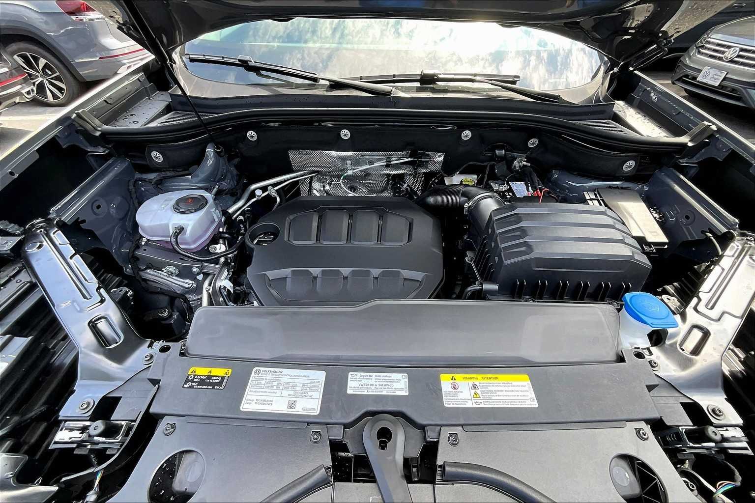 New 2026 Pure Gray Volkswagen 2.0T SE W/TECHNOLOGY image 16