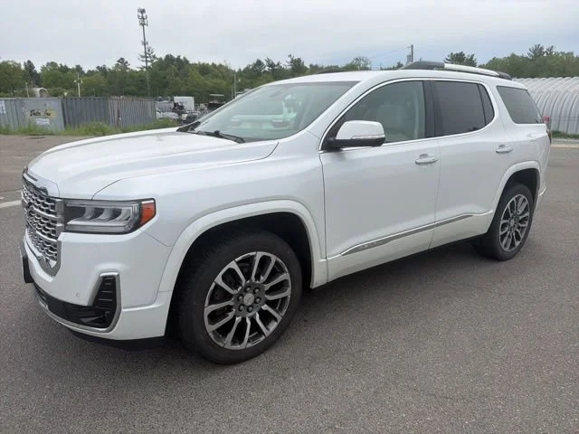 2020 GMC Acadia Denali AWD's photo
