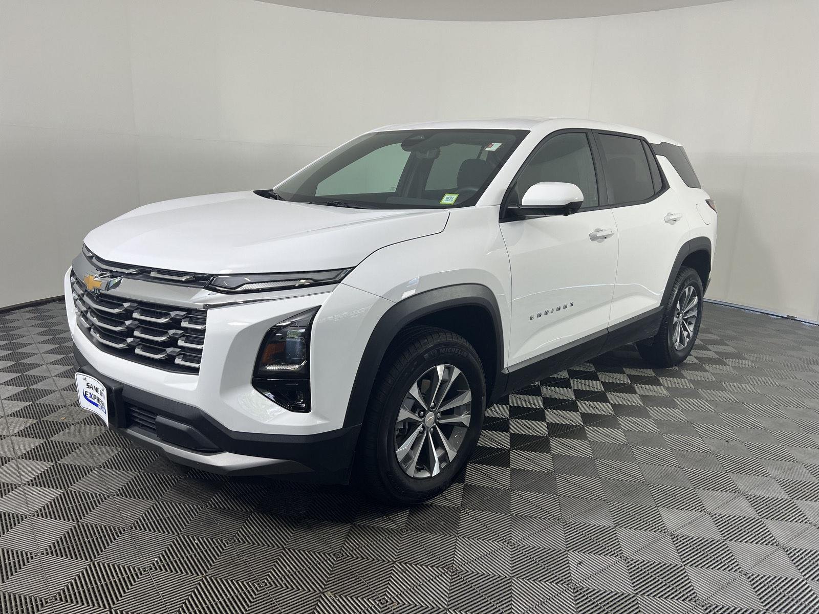 Used 2026 Summit White Chevrolet AWD LT image 7