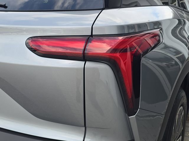 2025 Chevrolet Blazer EV LT - Photo 8
