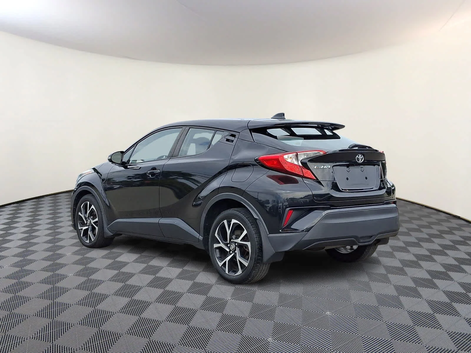 Certified Used 2020 Black Sand Pearl Toyota XLE image 7