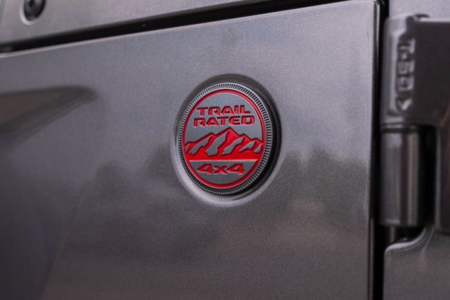 Used 2019 Crystal Metallic Jeep Unlimited Rubicon image 15