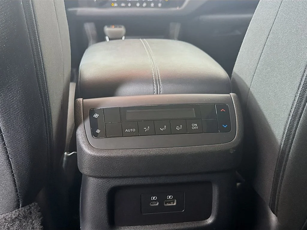 Certified Used 2024 White Nissan SV image 32