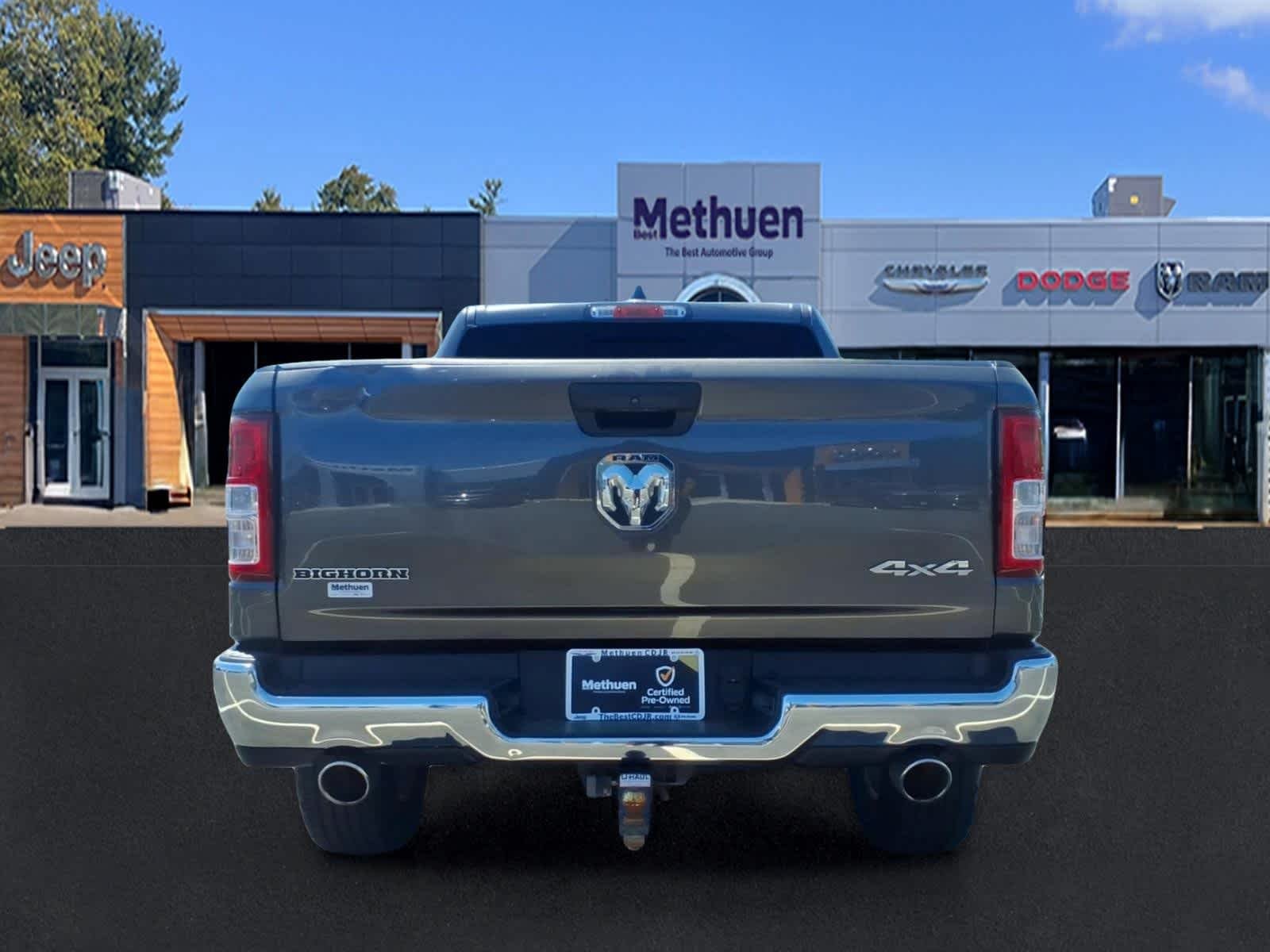Used 2023 Granite Crystal Metallic Clearcoat Ram Big Horn image 10
