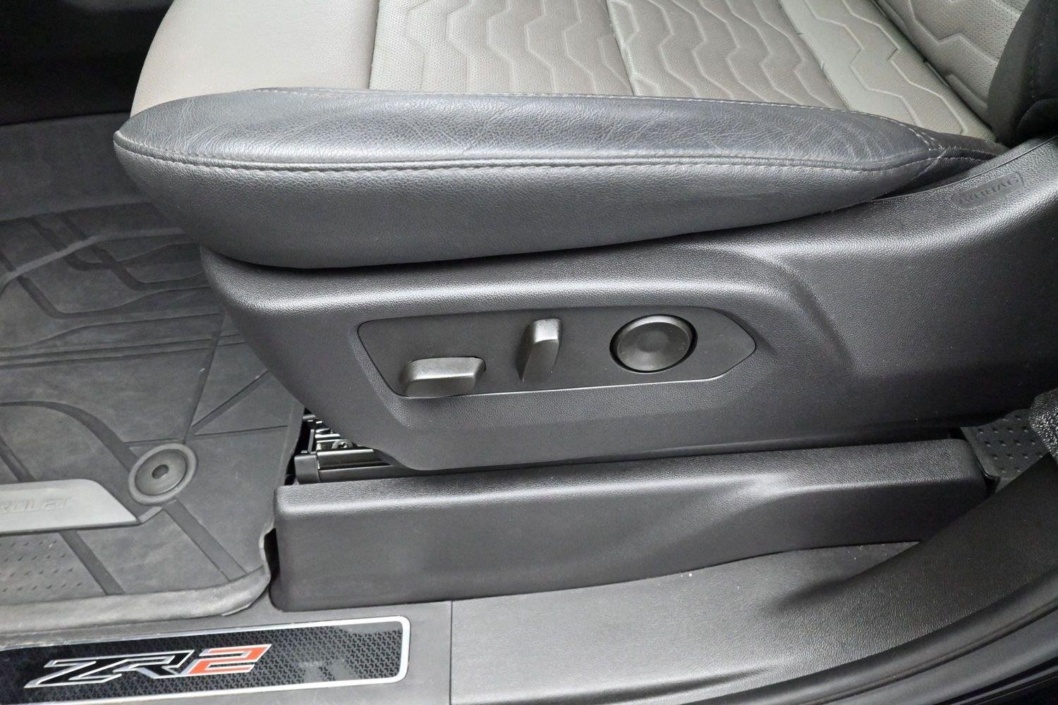 Used 2026 Black Chevrolet ZR2 image 13