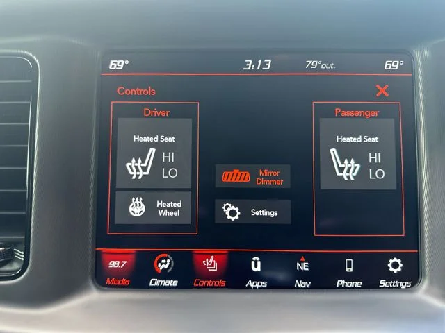 Used 2023 Red Dodge SXT image 20