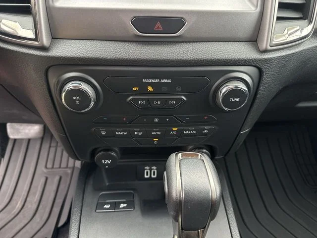 Used 2023 Gray Ford XLT image 19