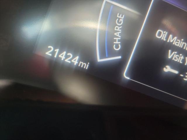 Certified Used 2024 WIND CHILL PEARL Toyota  image 44