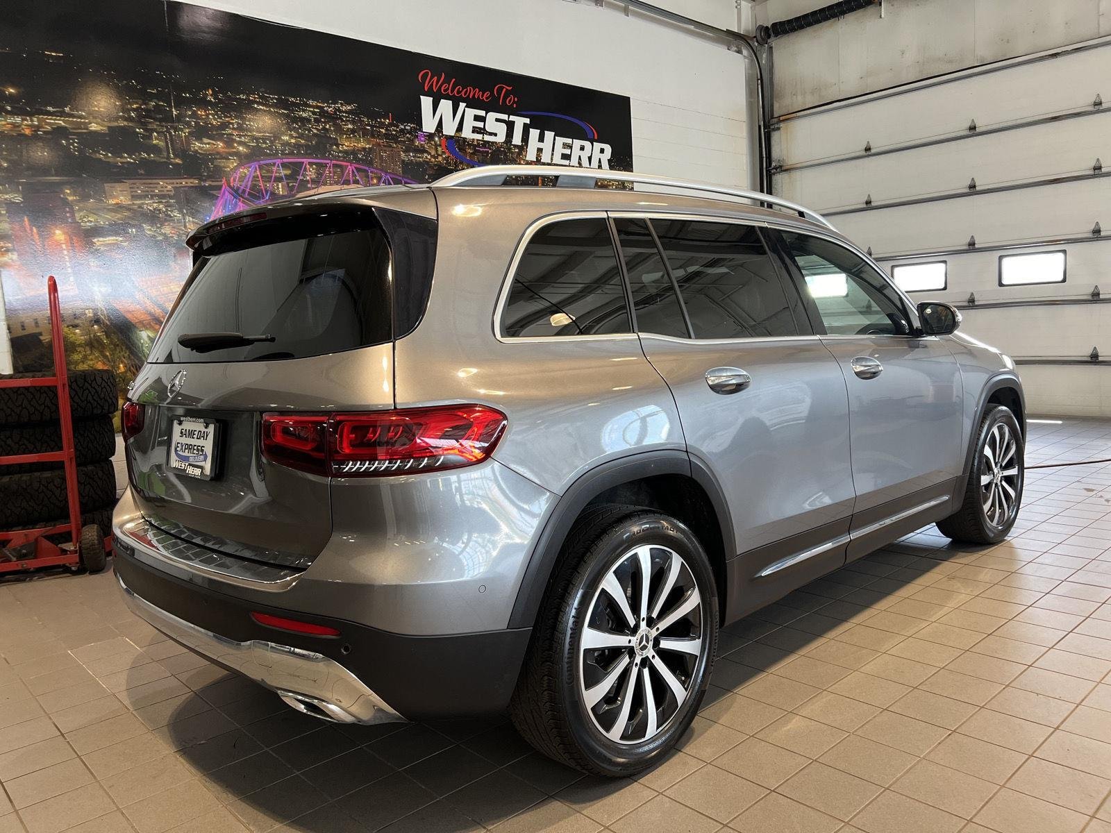 Used 2021 Gy Mercedes-Benz GLB 250 image 7