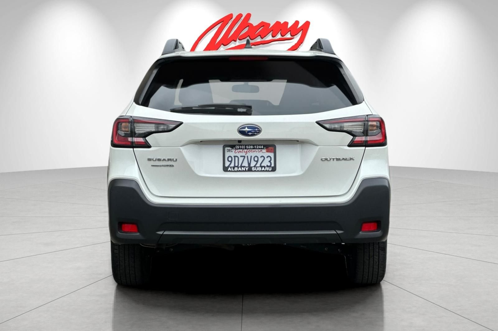 2023 Subaru Outback Premium photo 4