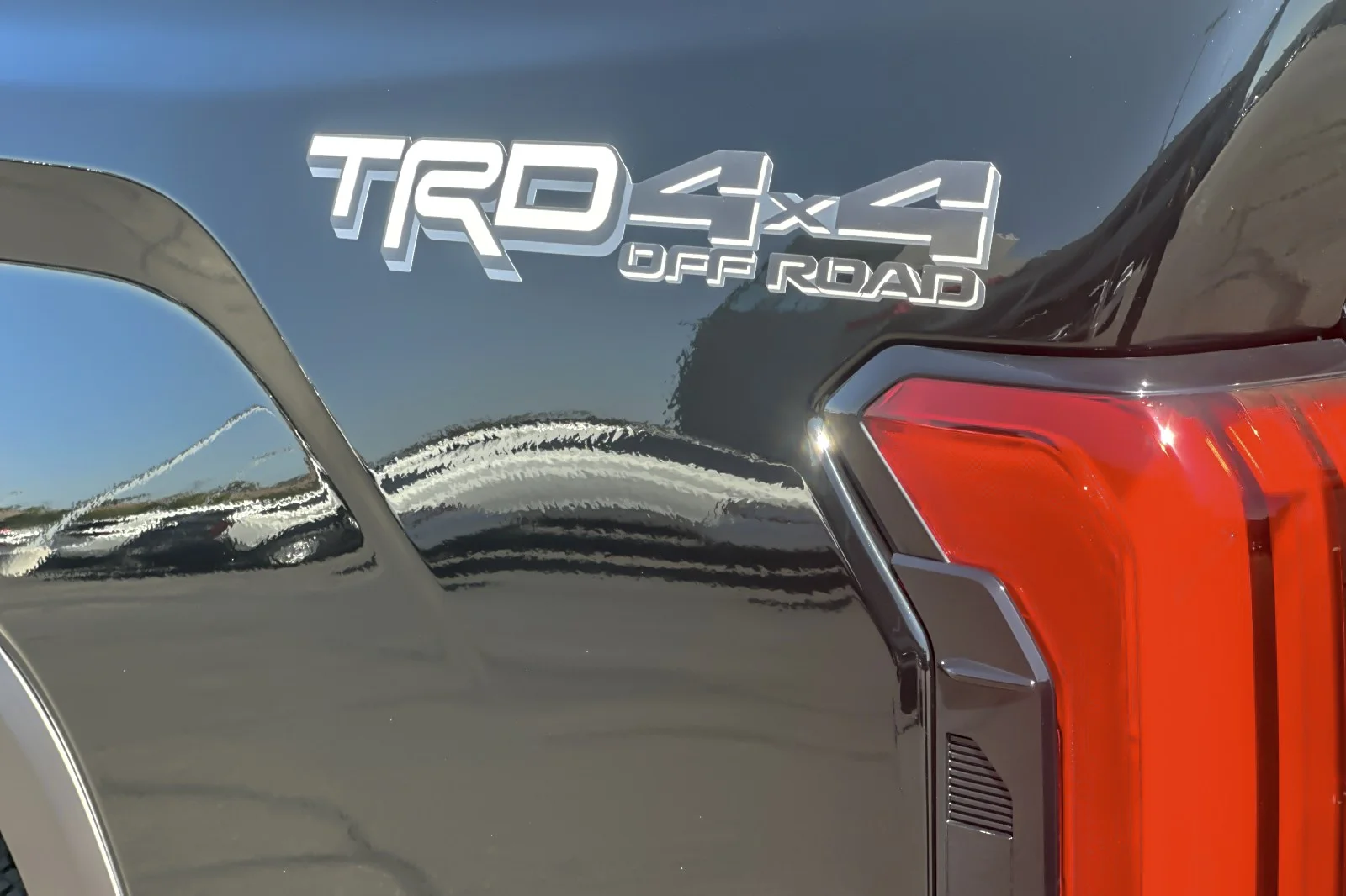 New 2026 Midnight Black Metallic Toyota  SR5 image 25