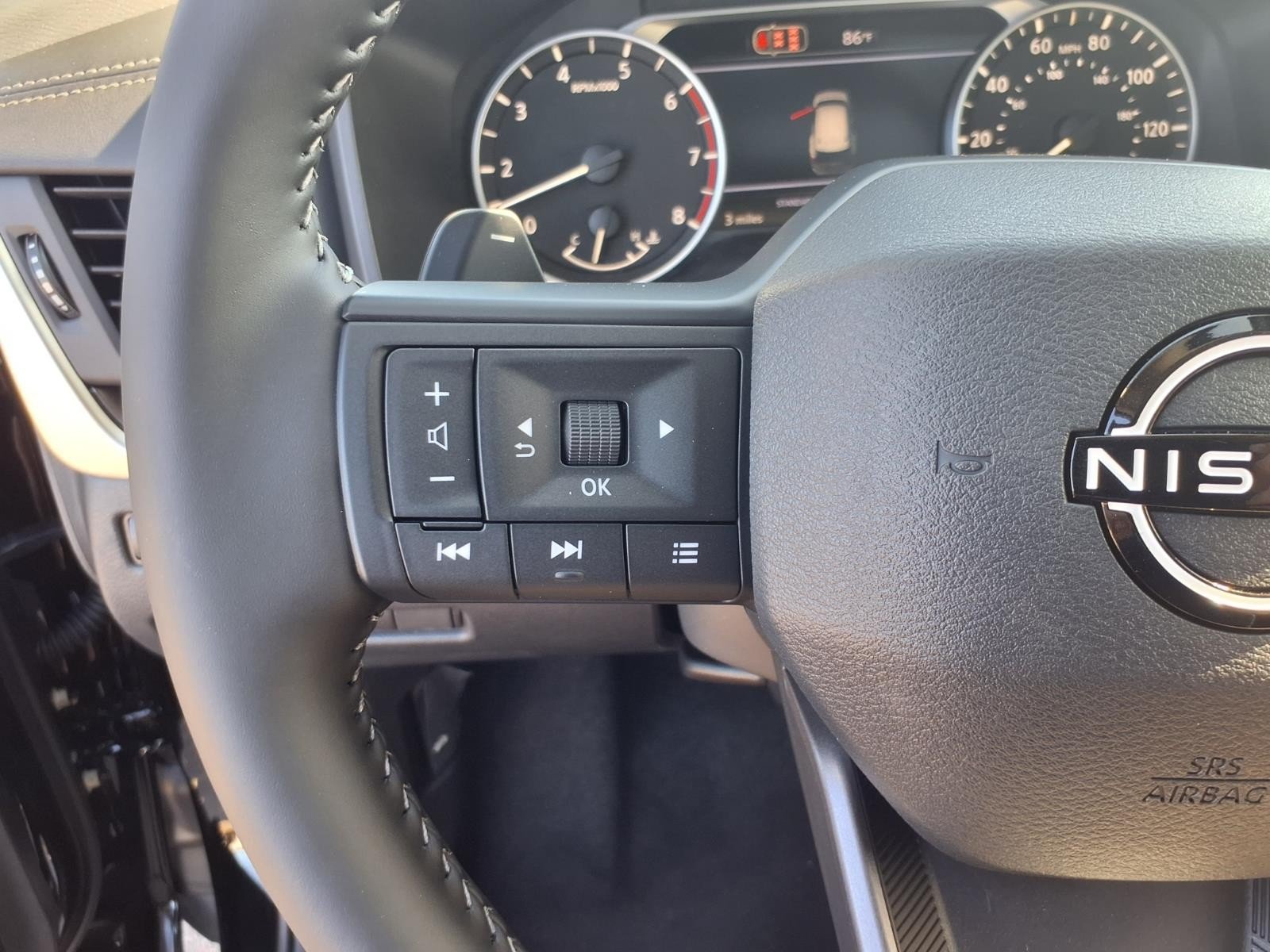 2026 Nissan Rogue photo 16 of 26