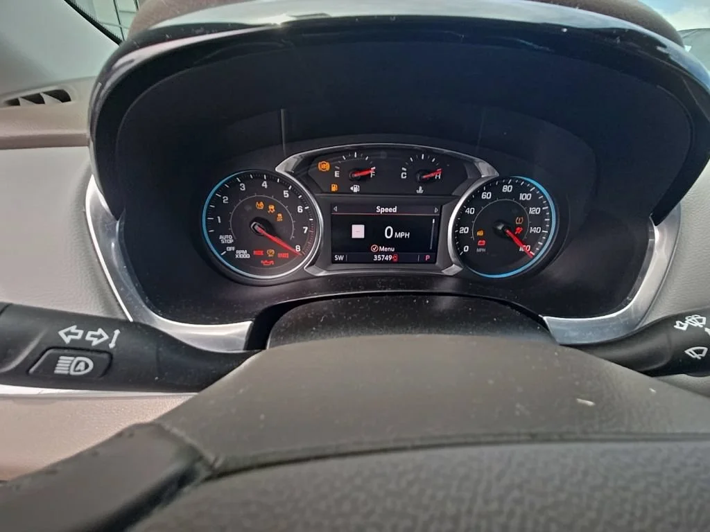 Used 2020 SUMMIT WHITE Chevrolet LT Leather image 16