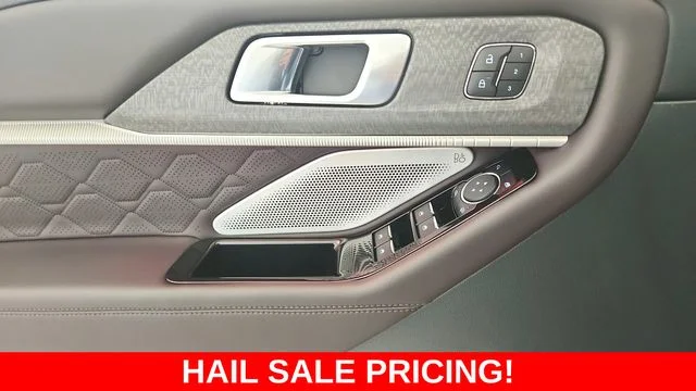 New 2026 Agate Black Metallic Ford Platinum™ image 20