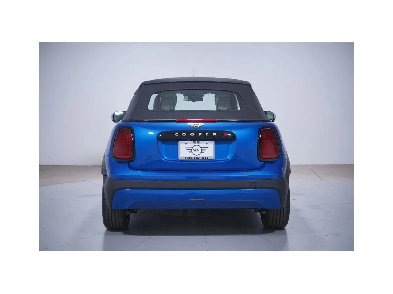 New 2026 Icy Sunshine Blue Metallic MINI SIGNATURE PLUS image 5