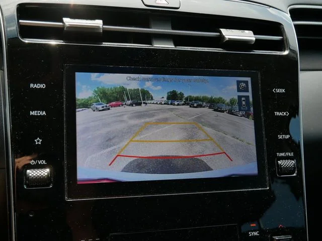 Used 2022 Quartz Hyundai SEL image 28