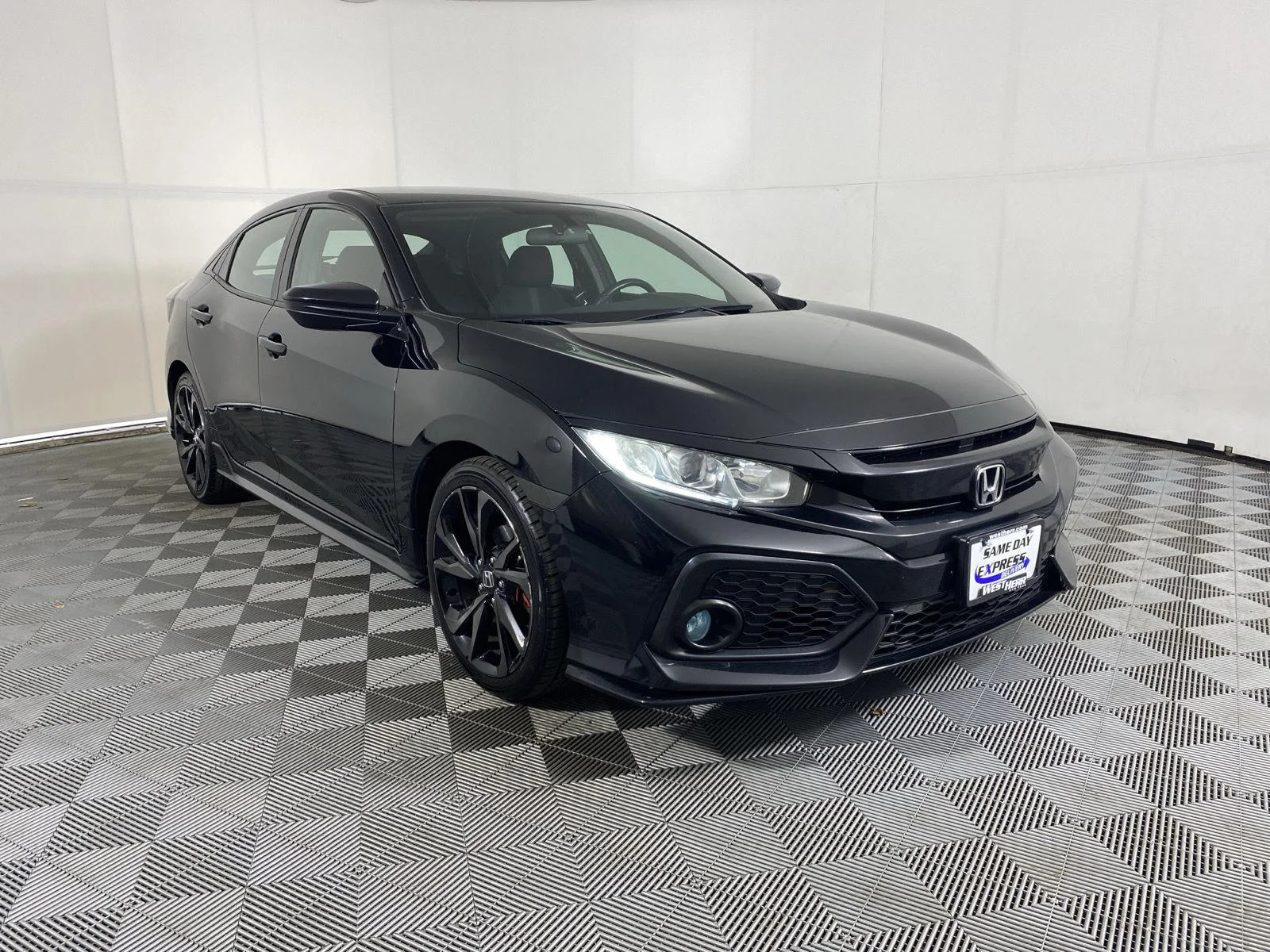 Used 2018 Crystal Black Pearl Honda Sport image 10