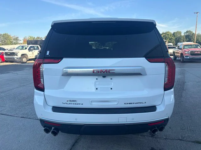 Used 2023 White GMC Denali image 4