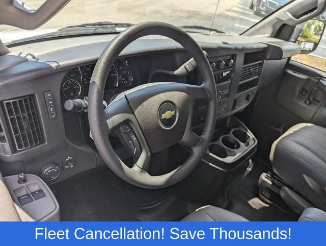 2025 Chevrolet Express Cargo Work Van - Photo 26