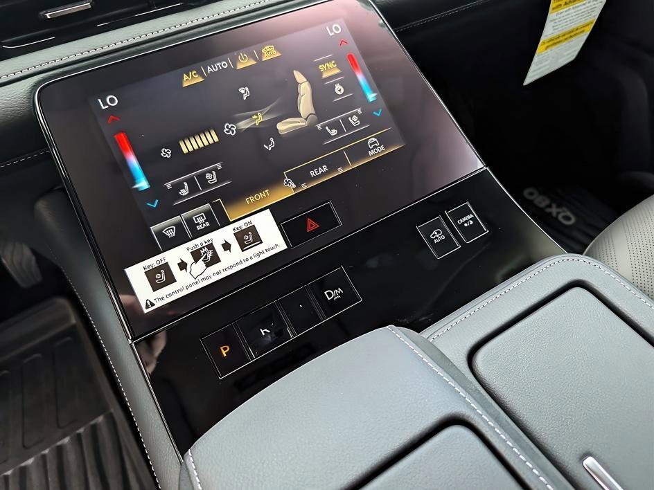 New 2026 Black Obsidian INFINITI LUXE image 18