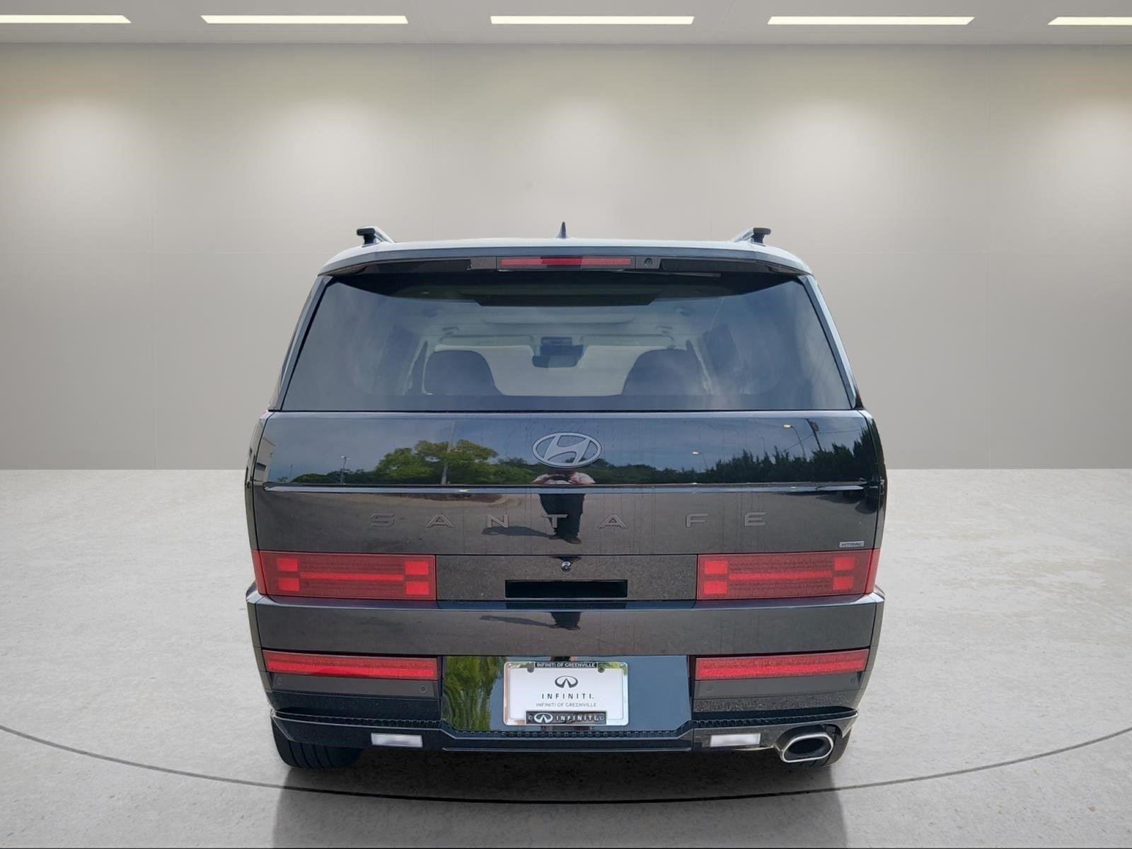 Used 2024 Phantom Black Hyundai Calligraphy image 5